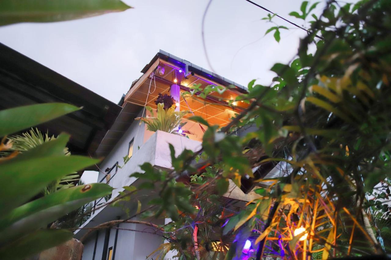 Ruwan Jungle Homestay Mirissa Exterior photo